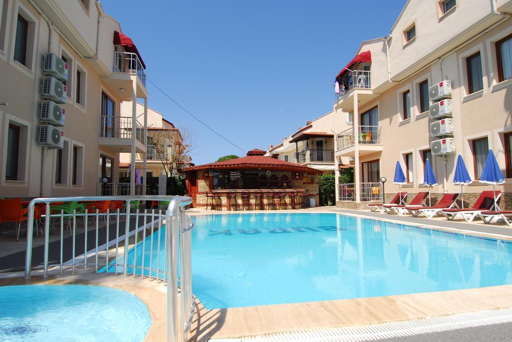 Burak Apart Hotel Fethiye Exterior foto
